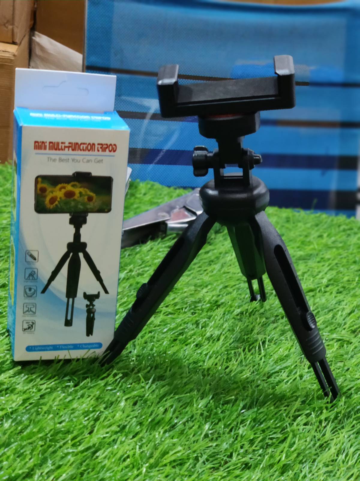 MINI MULTIFUNCTIONAL TRIPOD