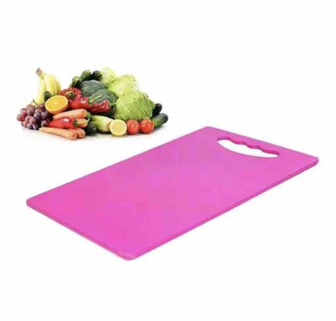 PP CHOPPING BOARD MEDIUM SIZE
