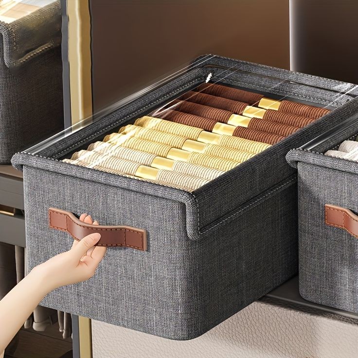 JA0095 Cloth Storage Organiser With Cover